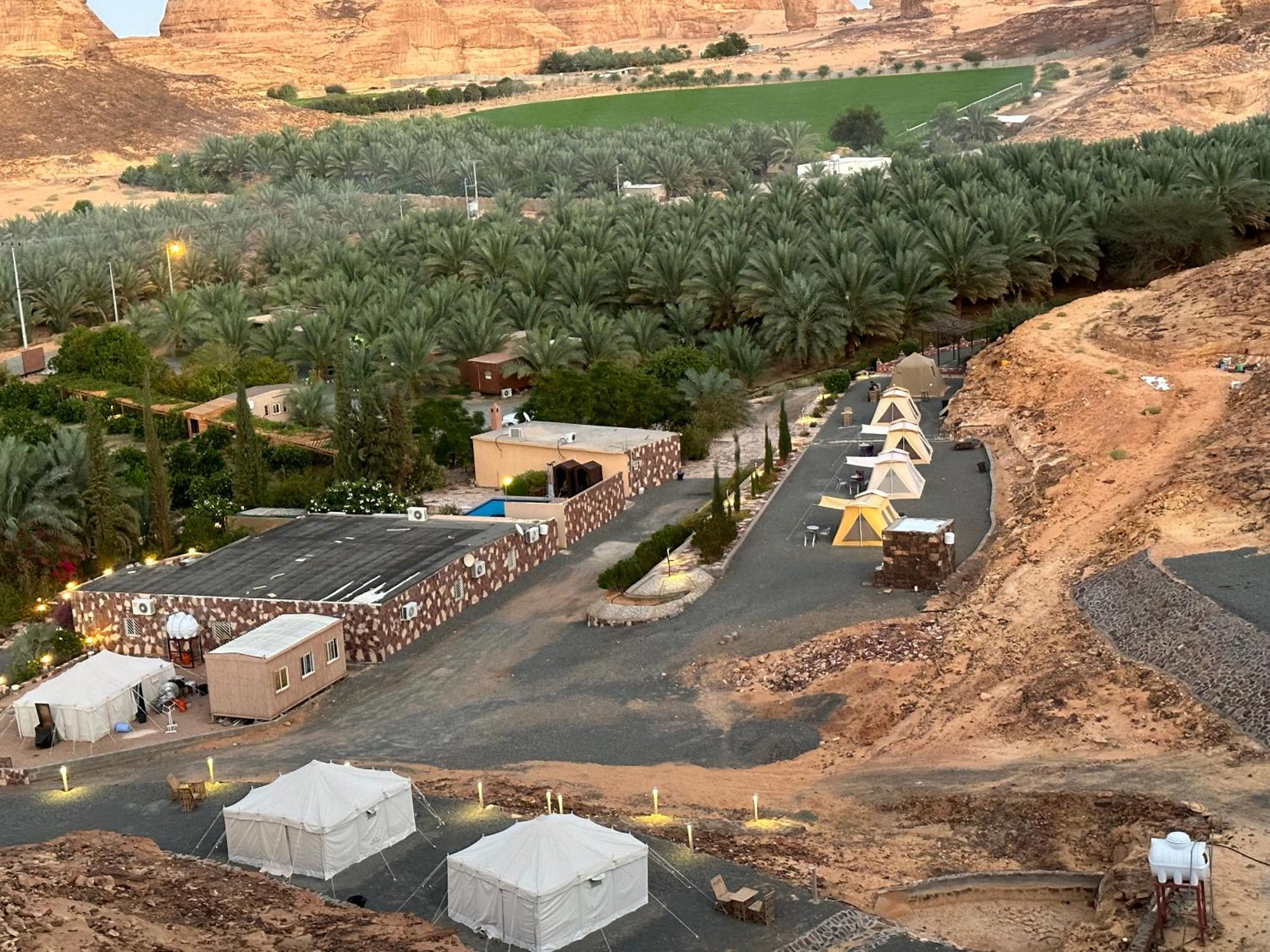Rural Tents Naseem الخيمةالريفيةalouzaib Campsite *