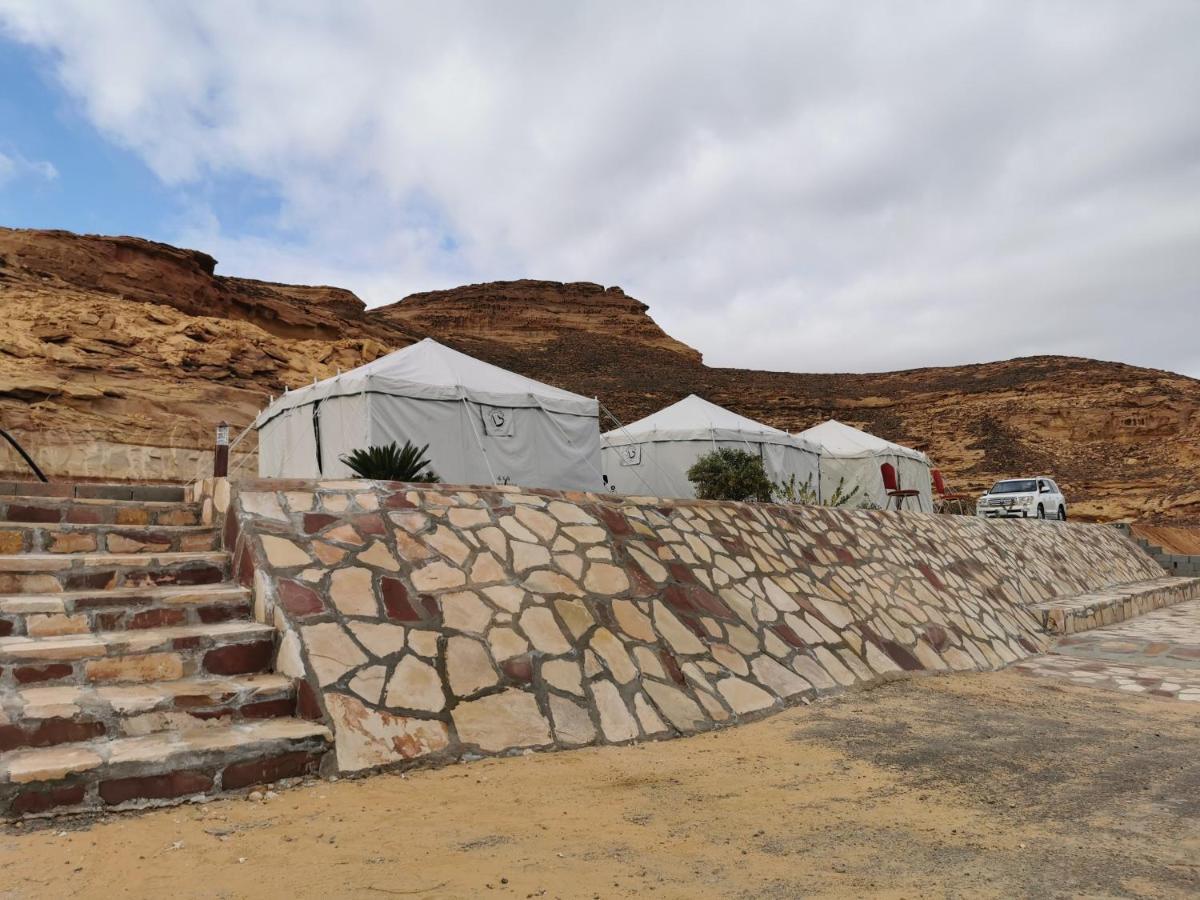 مكان تخييم Rural Tents Naseem الخيمةالريفيةalouzaib *